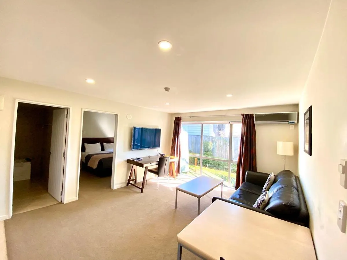 Alpha Motel With Spa-Bath Christchurch 4*,